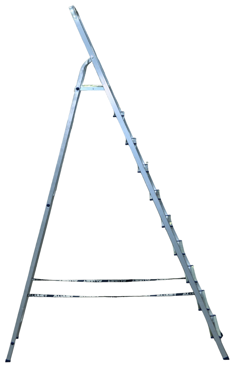 AM 710